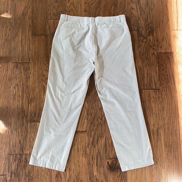 Men’s 38 grey Dockers khakis - Picture 4 of 7